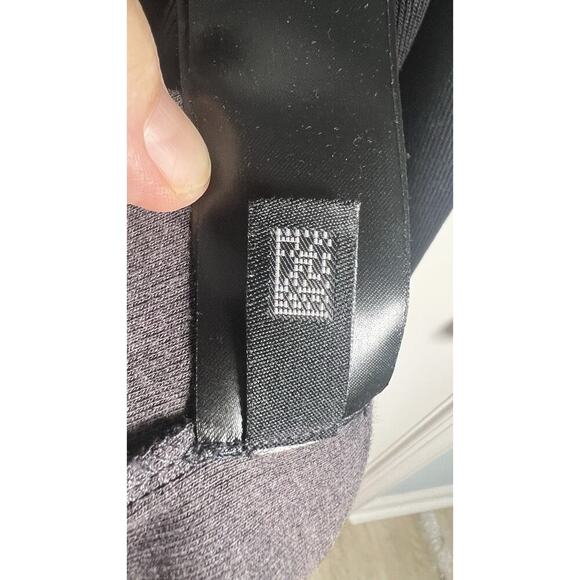 Ted Baker The London Sweater Mens Large Black Pullover Mock Neck Jersey Knit EUC - Picture 7 of 8